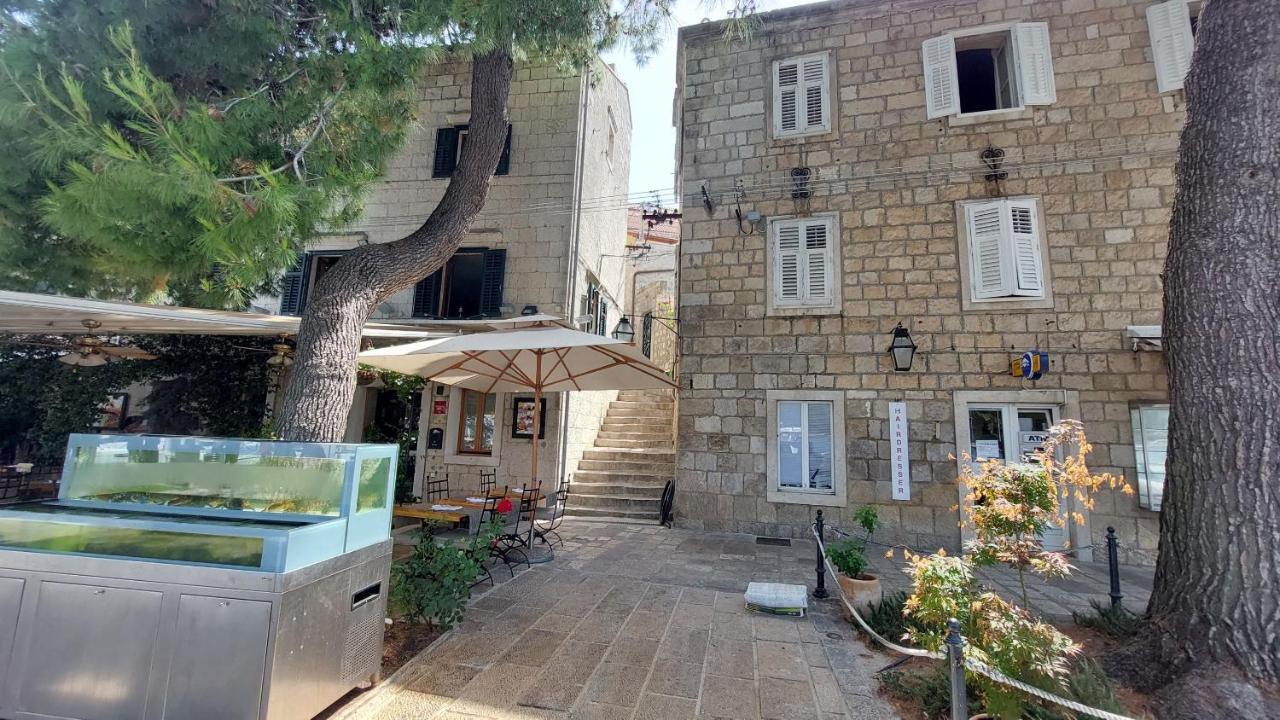 Palace Pernarius Cavtat Exterior photo