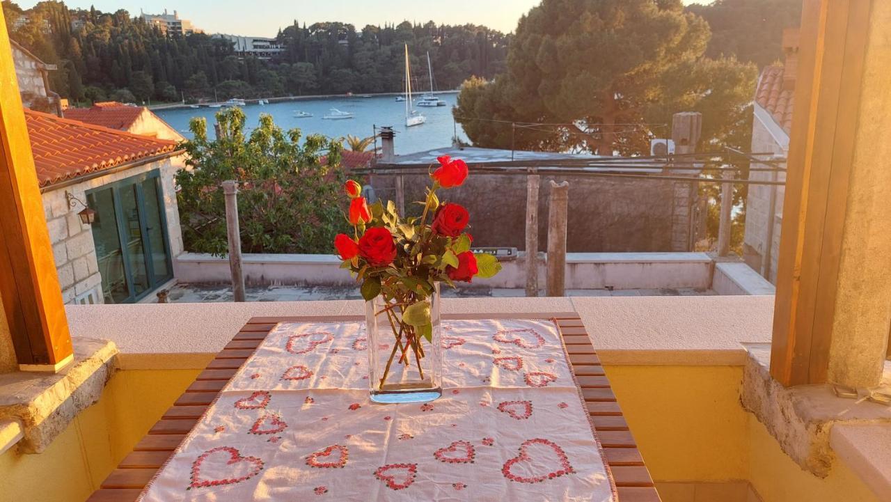 Palace Pernarius Cavtat Exterior photo