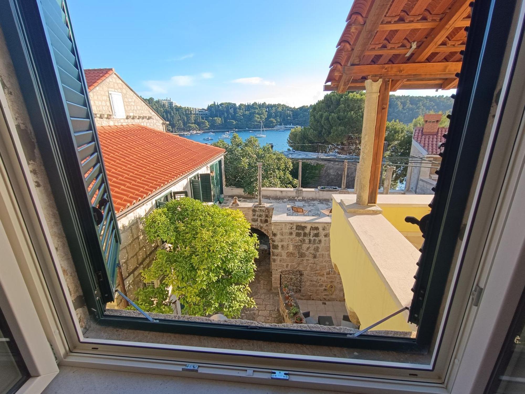 Palace Pernarius Cavtat Exterior photo
